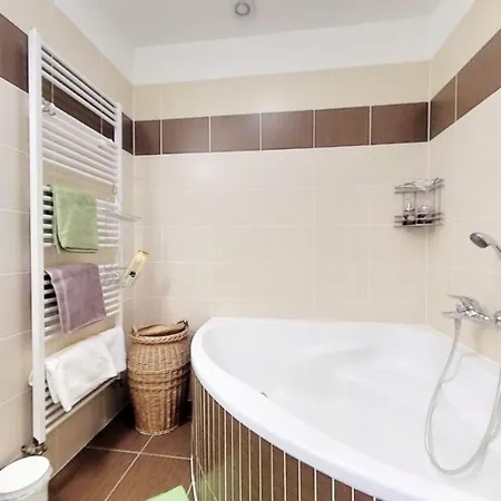 Central Apartmany Biela Street Apartment Pressburg