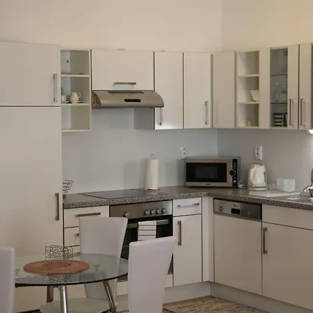 Biela Street شقة براتسيلافا