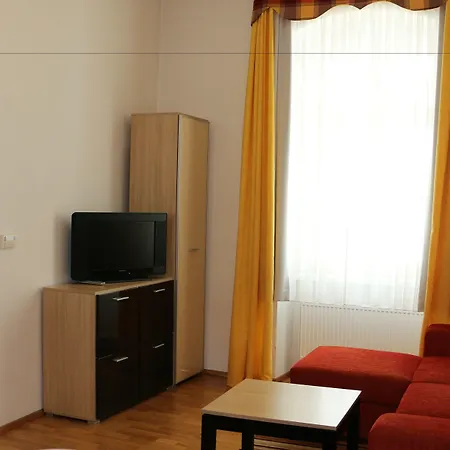 Central Apartmany Biela Street Apartment Pressburg