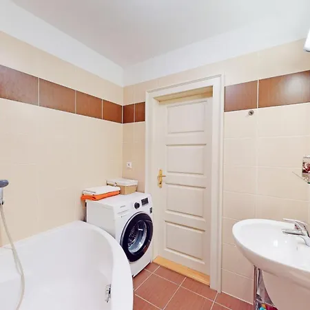 Biela Street Apartamento Bratislava