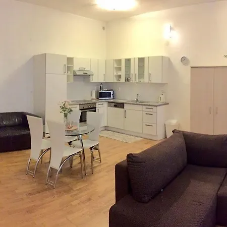 Central Apartmany Biela Street Apartment Pressburg