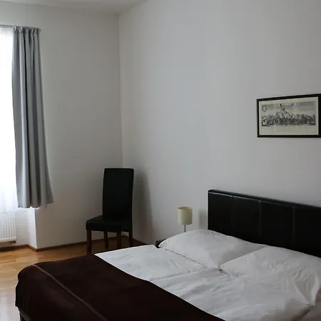 Biela Street Appartement *